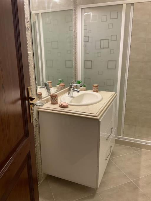 Your Peaceful Haven In Degla *