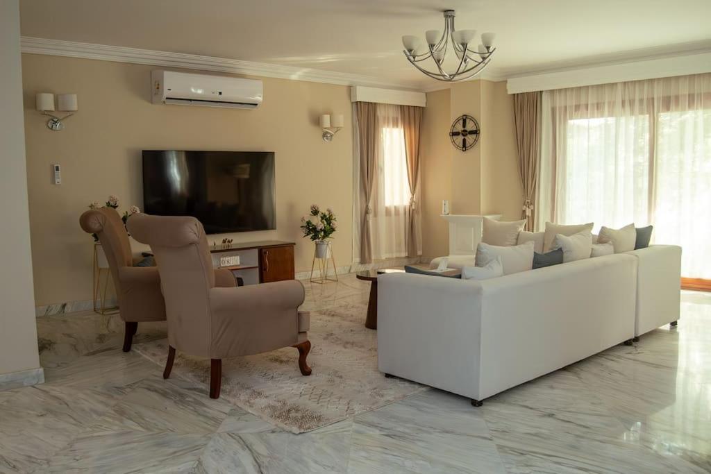 Apartment Your Peaceful Haven In Degla *